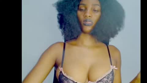 Ivy online show from 12-21-25, 07:32