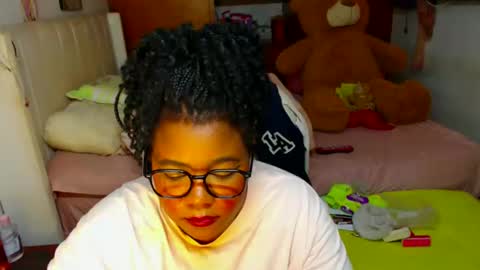 Snapshot of suggarbaby1 chatting on 12-08-24, 11:19 Cami Back in 2 hours online show from 12-08-24, 11:19