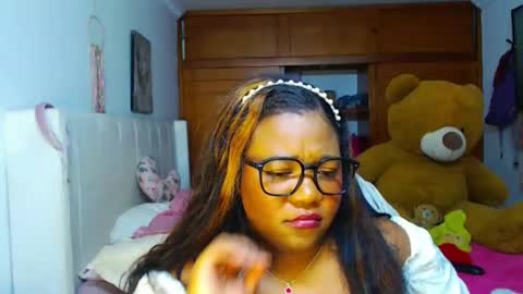 Snapshot of suggarbaby1 chatting on 02-23-25, 09:11 Cami Back in 2 hours online show from 02-23-25, 09:11