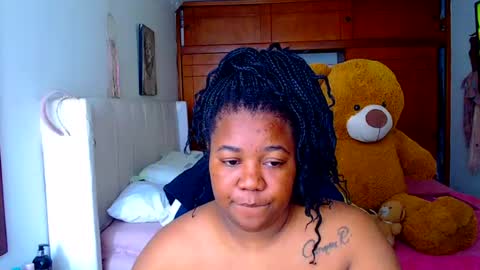 Snapshot of suggarbaby1 chatting on 07-12-26, 10:01 Cami Back in 2 hours online show from 07-12-26, 10:01