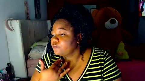 Snapshot of suggarbaby1 chatting on 07-14-26, 05:12 Cami Back in 2 hours online show from 07-14-26, 05:12