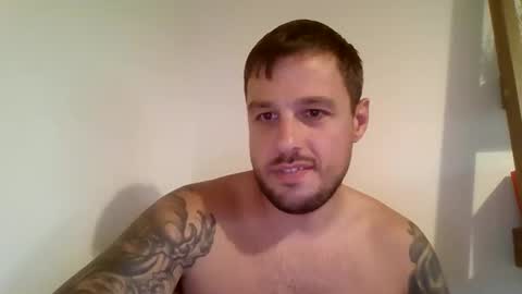 Snapshot of suggs124 chatting on 09-16-25, 05:36 suggs124 online show from 09-16-25, 05:36