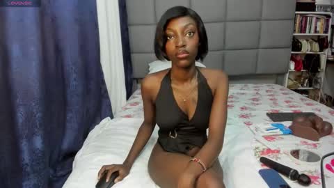 Snapshot of suhaila_suu chatting on 11-02-25, 12:35 suhaila_suu online show from 11-02-25, 12:35