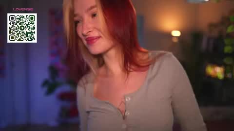 Lika ginger  Jessy blond   online show from 09-23-25, 06:16