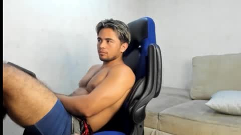 sukuna_hara online show from 10-22-25, 02:12