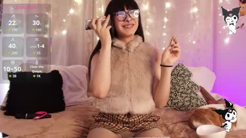 Snapshot of sukybelah chatting on 11-25-25, 03:17 Elita Bella online show from 11-25-25, 03:17