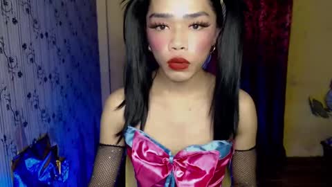 sultry_sirenxx online show from 12-23-24, 04:33