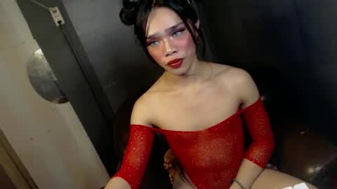 sultry_sirenxx online show from 02-10-25, 06:03