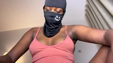 maskedtemptress online show from 03-27-26, 06:18