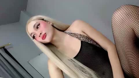 Snapshot of sultrybadbabe chatting on 10-14-25, 12:50 sultrybadbabe online show from 10-14-25, 12:50