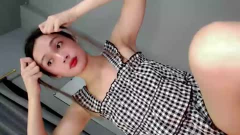 Snapshot of sultrybadbabe chatting on 11-15-25, 01:29 sultrybadbabe online show from 11-15-25, 01:29