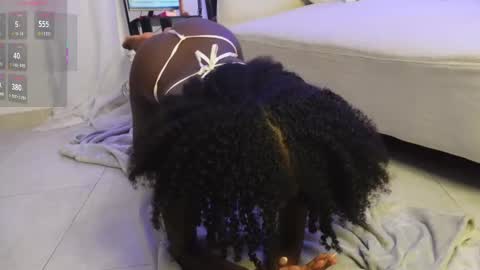 Snapshot of sum___ chatting on 11-12-25, 07:13 SUM online show from 11-12-25, 07:13