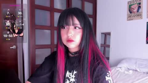 Snapshot of sumeragi_cat chatting on 05-17-26, 05:09 Nicolle online show from 05-17-26, 05:09