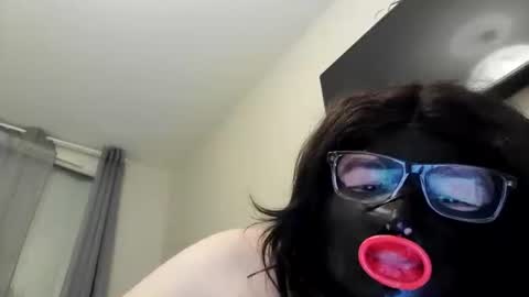 Snapshot of sumico2 chatting on 03-21-26, 02:49 Sumiso online show from 03-21-26, 02:49