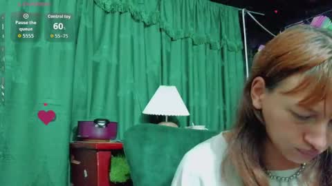 Snapshot of summer__xo chatting on 04-28-26, 11:21 Summer online show from 04-28-26, 11:21