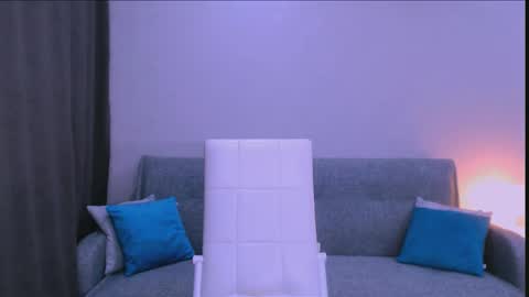 Snapshot of summer_finn chatting on 11-06-25, 11:55 Christina online show from 11-06-25, 11:55