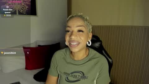 Snapshot of summer_night_ chatting on 02-25-26, 11:42 Summer online show from 02-25-26, 11:42