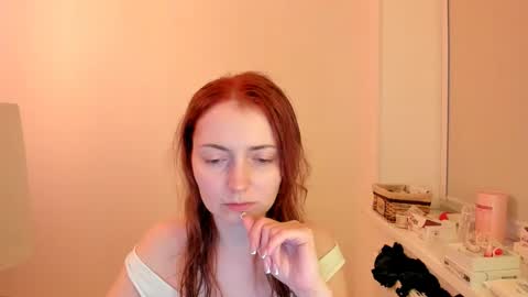 Summer Preston online show from 12-15-24, 01:00