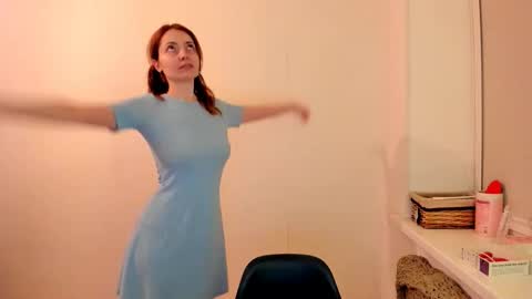 Summer Preston online show from 09-22-25, 05:59