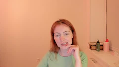 Summer Preston online show from 06-12-26, 09:03
