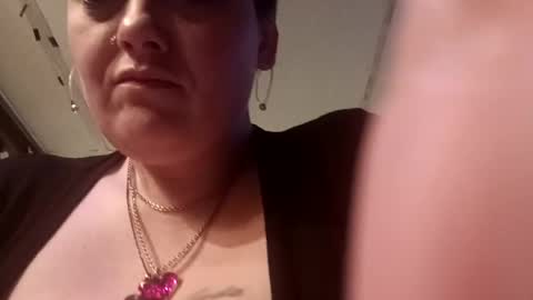 Snapshot of summerdivine69 chatting on 02-22-25, 05:02 Summer Divine online show from 02-22-25, 05:02