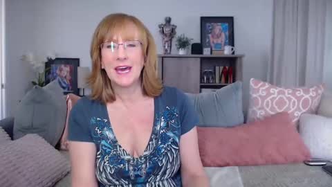 SummerKnightzzz online show from 02-10-26, 01:15