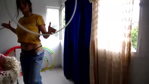 Snapshot of sun1moon6 chatting on 03-25-26, 03:51 moon1 online show from 03-25-26, 03:51