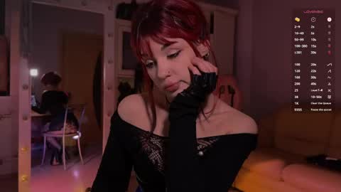 Snapshot of sun_for_you chatting on 05-12-26, 08:39 Miss Nelly online show from 05-12-26, 08:39