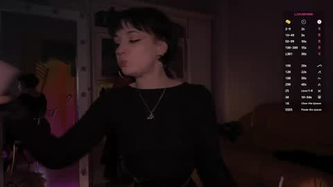 Snapshot of sun_for_you chatting on 05-18-26, 07:31 Miss Nelly online show from 05-18-26, 07:31