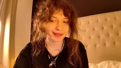 luna online show from 06-18-26, 09:25