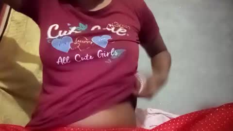 sunali_jain03 online show from 04-23-26, 02:02