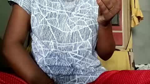 sunali_jain03 online show from 08-09-26, 03:44
