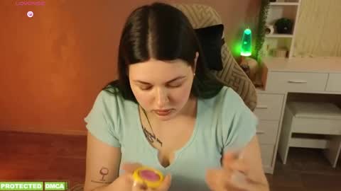 Tina. Im topless model  online show from 05-18-26, 07:58