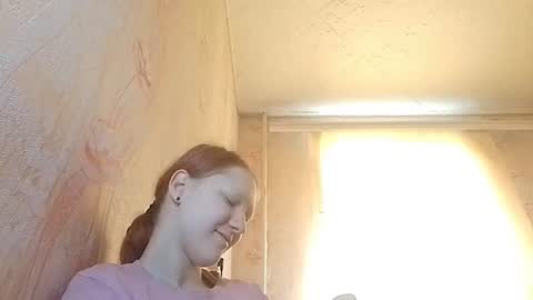 Snapshot of sungpiggott chatting on 06-13-26, 10:13 sungpiggott online show from 06-13-26, 10:13