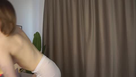 Snapshot of sunkess chatting on 02-22-25, 06:39 Kess online show from 02-22-25, 06:39