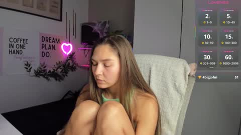 Snapshot of sunlightsofia chatting on 11-07-25, 03:23 Sofia online show from 11-07-25, 03:23