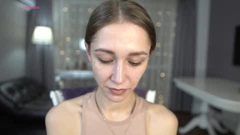 Snapshot of sunnblissett chatting on 03-10-25, 06:34 Kate online show from 03-10-25, 06:34