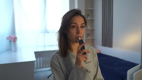 Snapshot of sunnblissett chatting on 10-03-25, 03:25 Kate online show from 10-03-25, 03:25