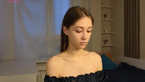 Snapshot of sunnblissett chatting on 11-01-25, 03:19 Kate online show from 11-01-25, 03:19