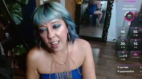 Snapshot of sunni_hottie chatting on 06-07-26, 02:16 Sunni Knight online show from 06-07-26, 02:16