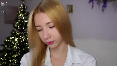 Lily online show from 12-22-25, 02:47