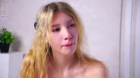 Lily online show from 06-28-26, 02:34