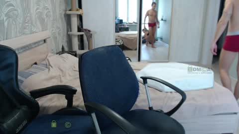 Snapshot of sunny1girl chatting on 01-13-25, 07:32 Alice and Sergey online show from 01-13-25, 07:32