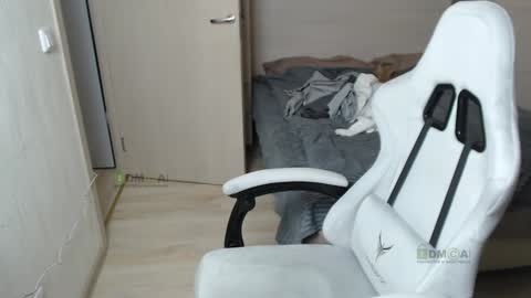 Snapshot of sunny1girl chatting on 02-03-25, 05:03 Alice and Sergey online show from 02-03-25, 05:03
