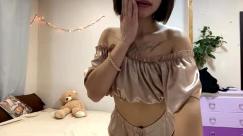 Hello My name is Mary nice to meet you  Telegram cuuutekitten online show from 02-07-26, 05:16