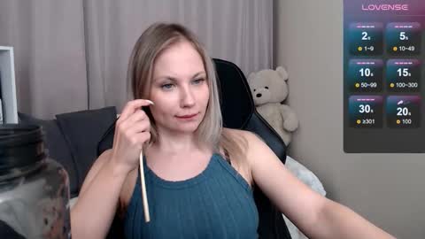 Naomi online show from 02-25-26, 02:27