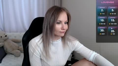 Naomi online show from 04-29-26, 05:11
