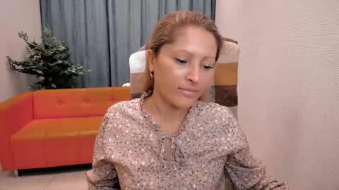 Sarah online show from 09-19-25, 05:20