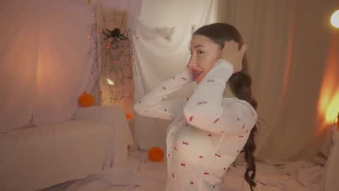 Maria online show from 11-09-25, 10:19