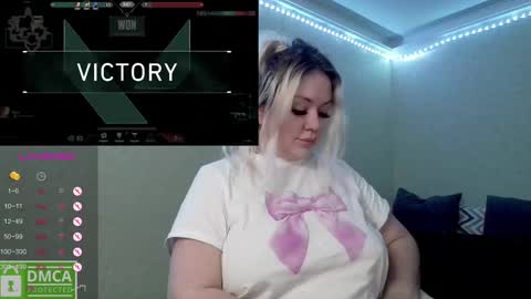 Snapshot of sunny_mood chatting on 03-02-25, 09:22 sunny mood online show from 03-02-25, 09:22